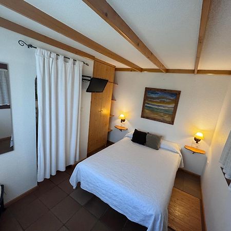 La Cerca Del Alcornoque Pension Casas de Belvis Buitenkant foto