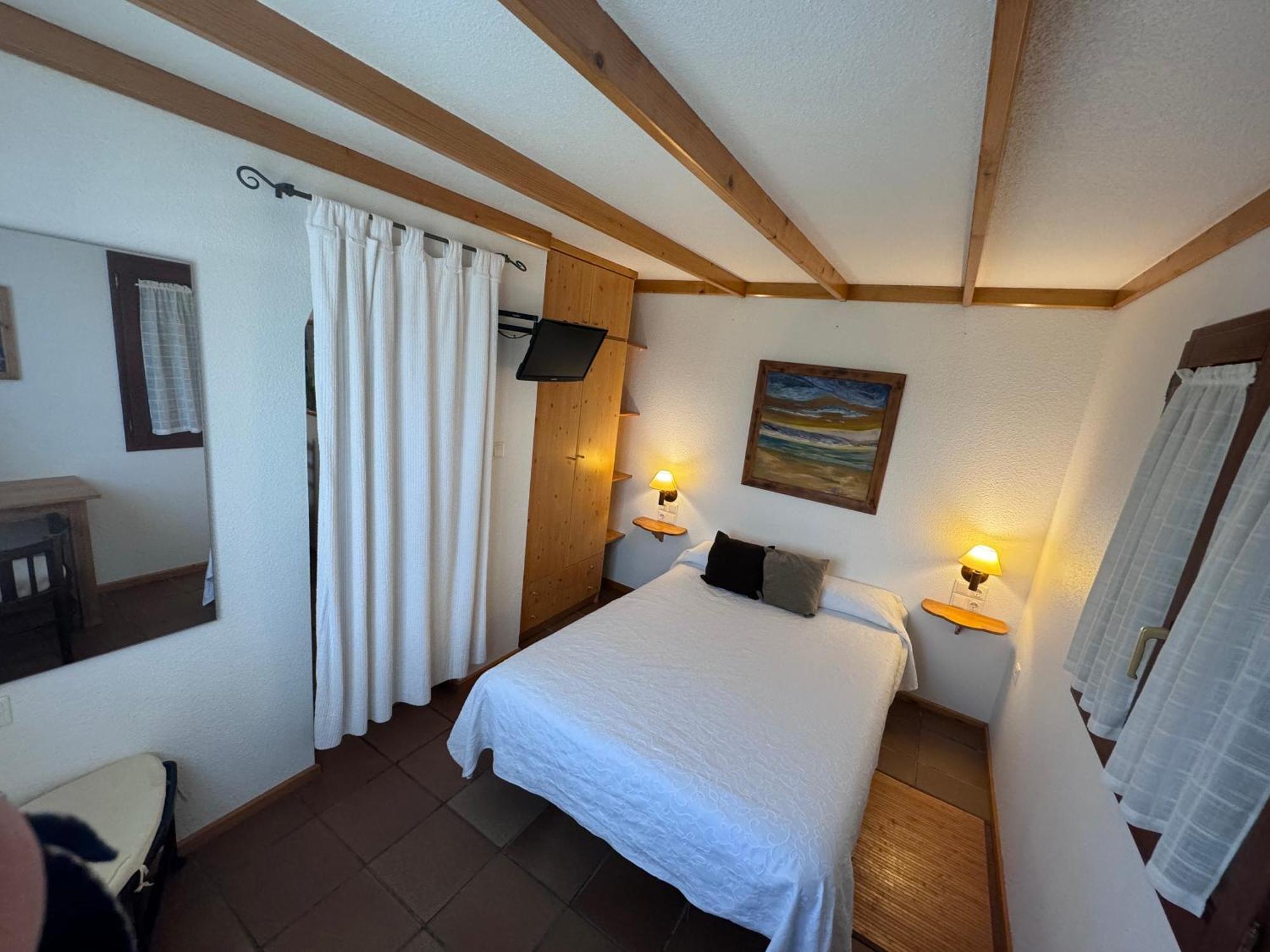 La Cerca Del Alcornoque Pension Casas de Belvis Buitenkant foto