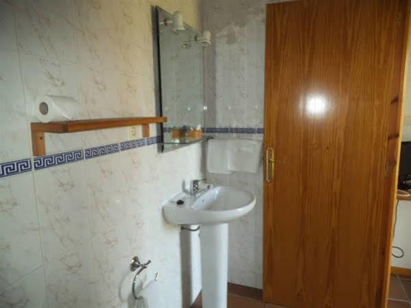 La Cerca Del Alcornoque Pension Casas de Belvis Buitenkant foto